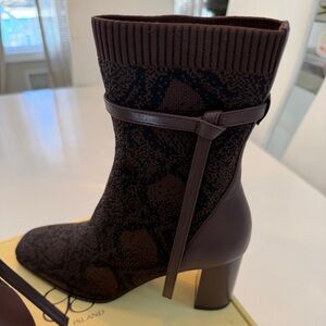 New Cosey Island AmberGlow Square Brown & Black Square Toe Ankle Boot 7.5